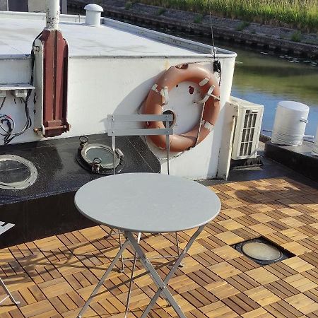 B&B B³ Boat Gent Eksteriør billede