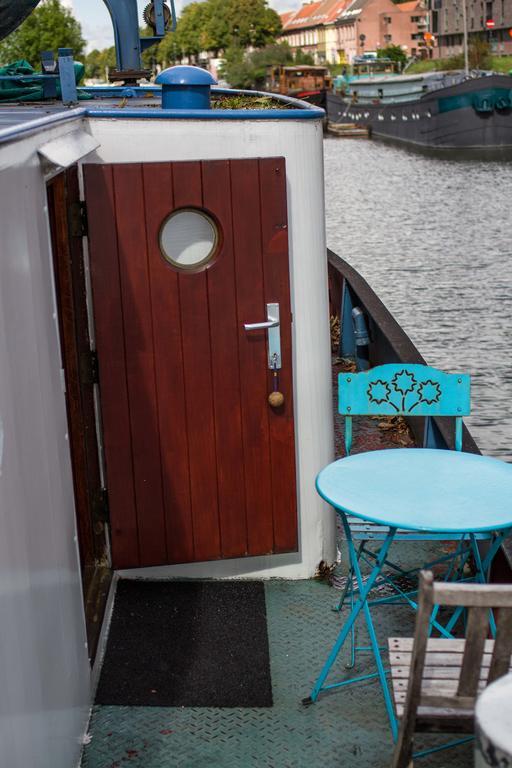 B&B B³ Boat Gent Eksteriør billede